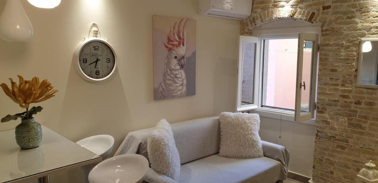 The Well Apartment Corfu  Bagian luar foto